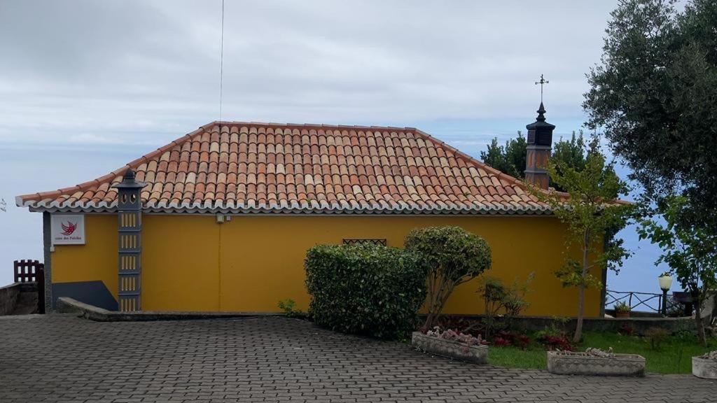 CASA DOS FALCÕES casa rural de construção tradicional Fajã da Ovelha Exterior foto